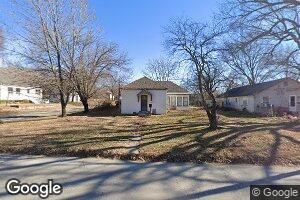 302 S School St, Sedan, KS 67361