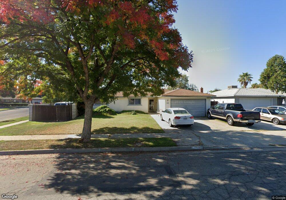 3843 N Renn Ave, Fresno, CA 93727 - photo 1