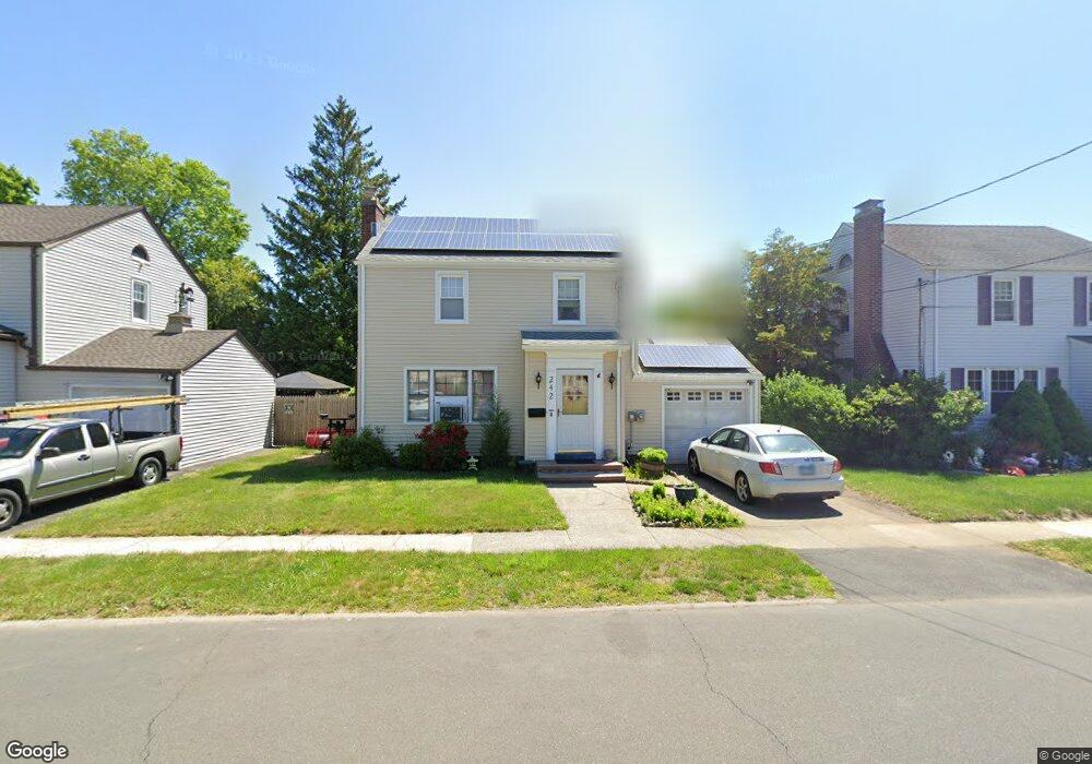 242 Taft St, Stratford, CT 06615 - photo 1