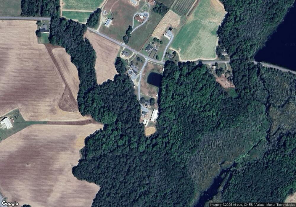 500 Sinclair Lake Rd, Newton Grove, NC 28366 - photo 1