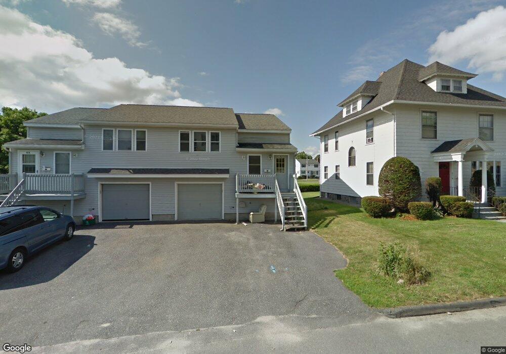 10 Wells St unit B, Worcester, MA 01604 - photo 1