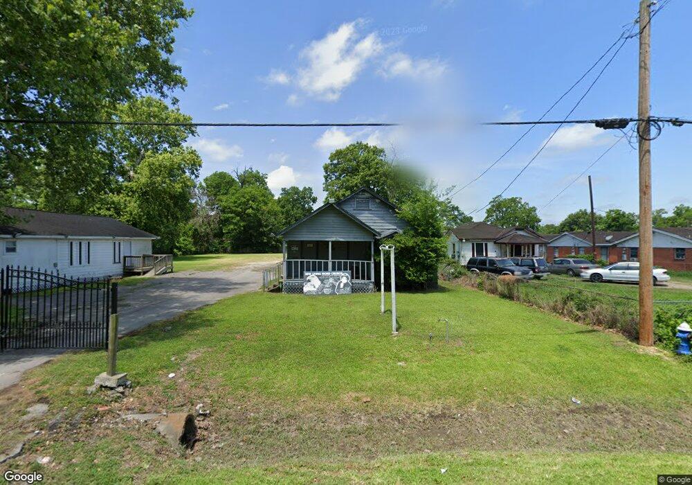 5719 Wipprecht St, Houston, TX 77026 - photo 1