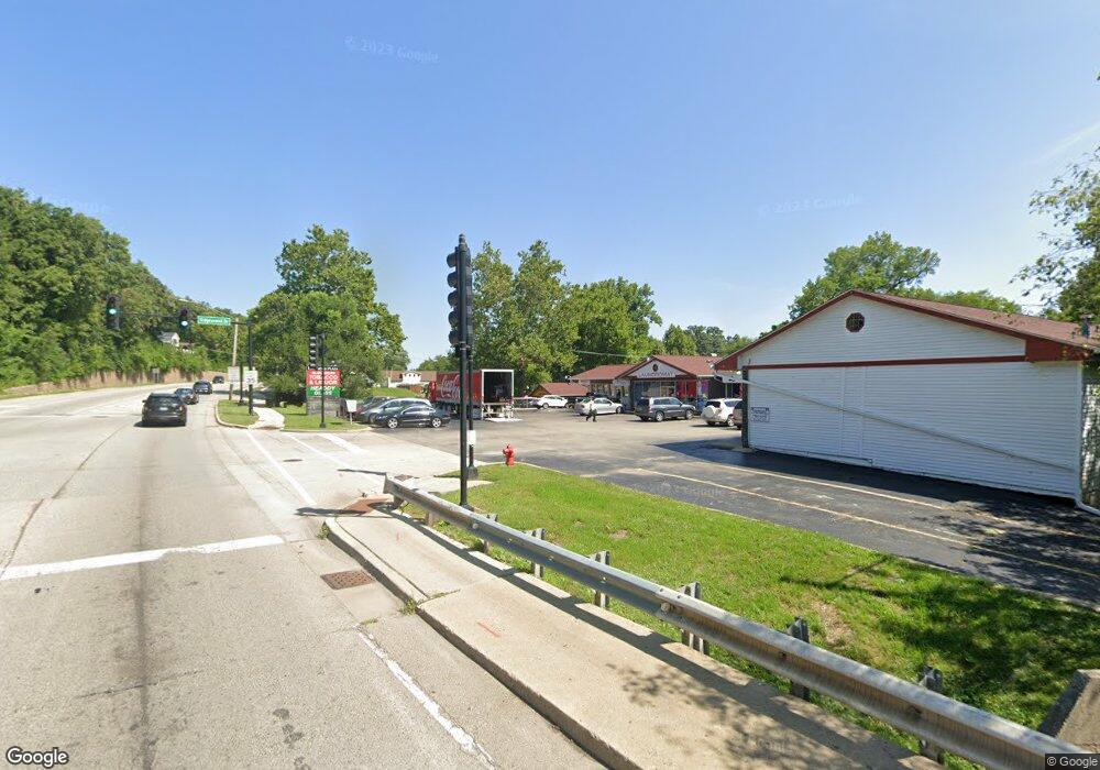 1129 S Main St, Algonquin, IL 60102 - photo 1