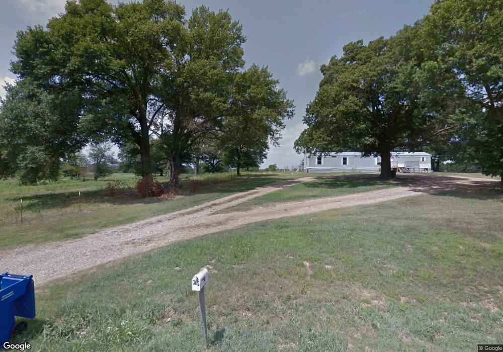 702 Gibbons Ln, Muldrow, OK 74948 - photo 1