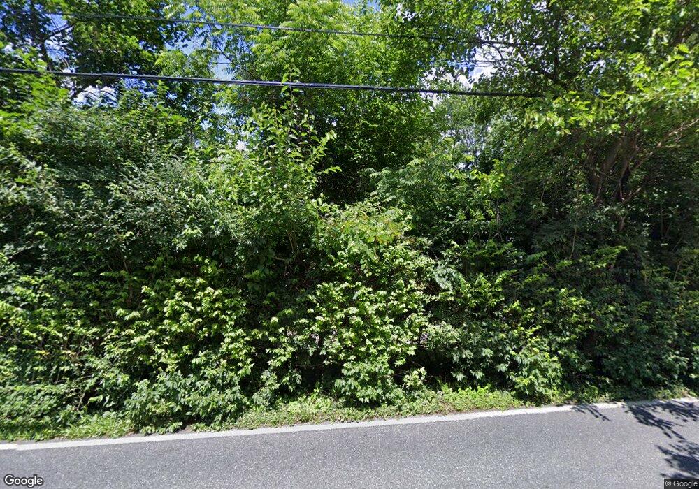 12810 Manor Rd, Glen Arm, MD 21057 - photo 1