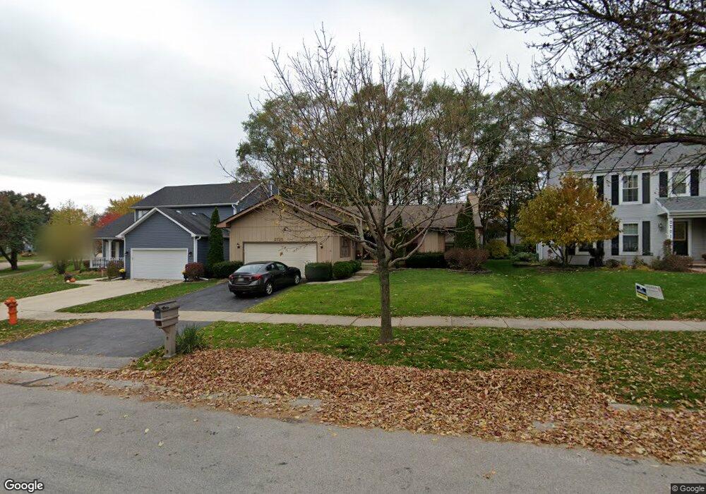 2725 Rolling Meadows Dr, Naperville, IL 60564 - photo 1