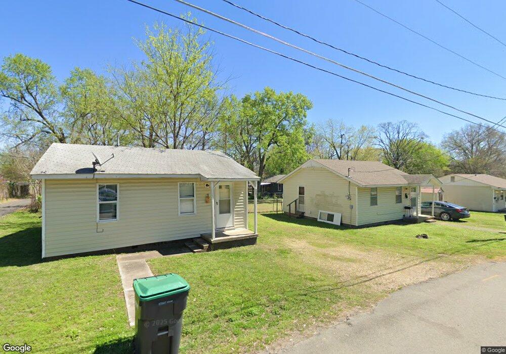 661 S Mission Ave, Tahlequah, OK 74464 - photo 1