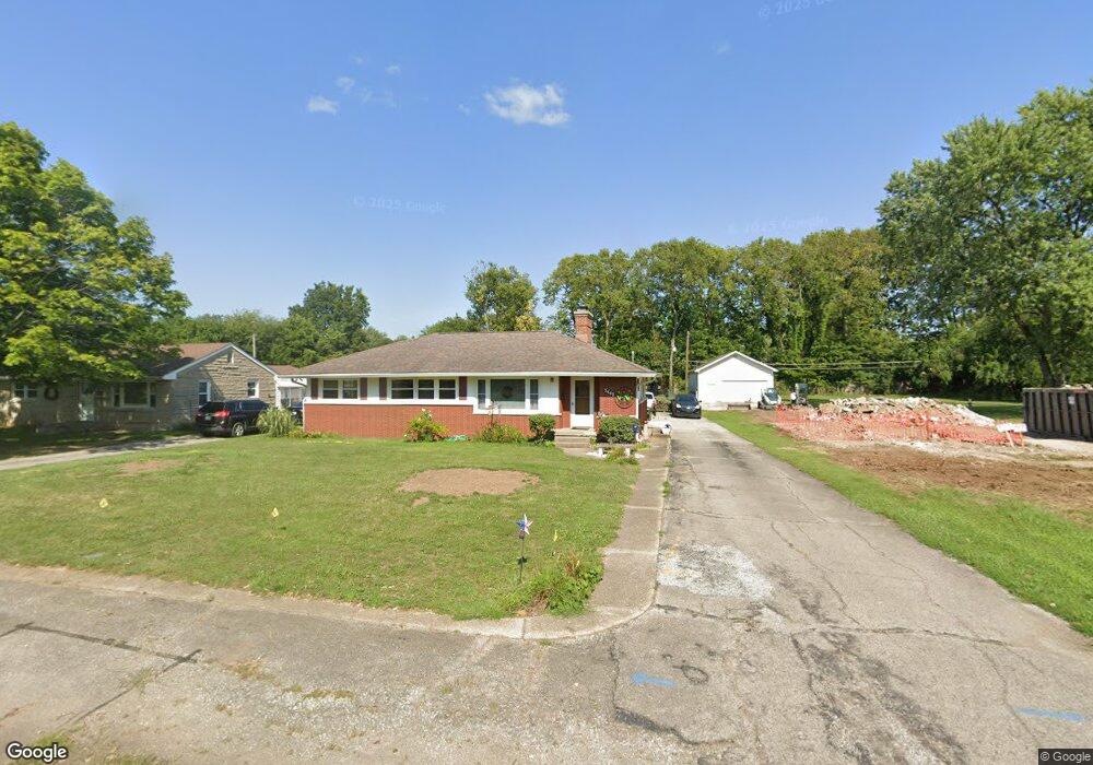 3447 Sycamore Dr, Columbus, IN 47203 - photo 1