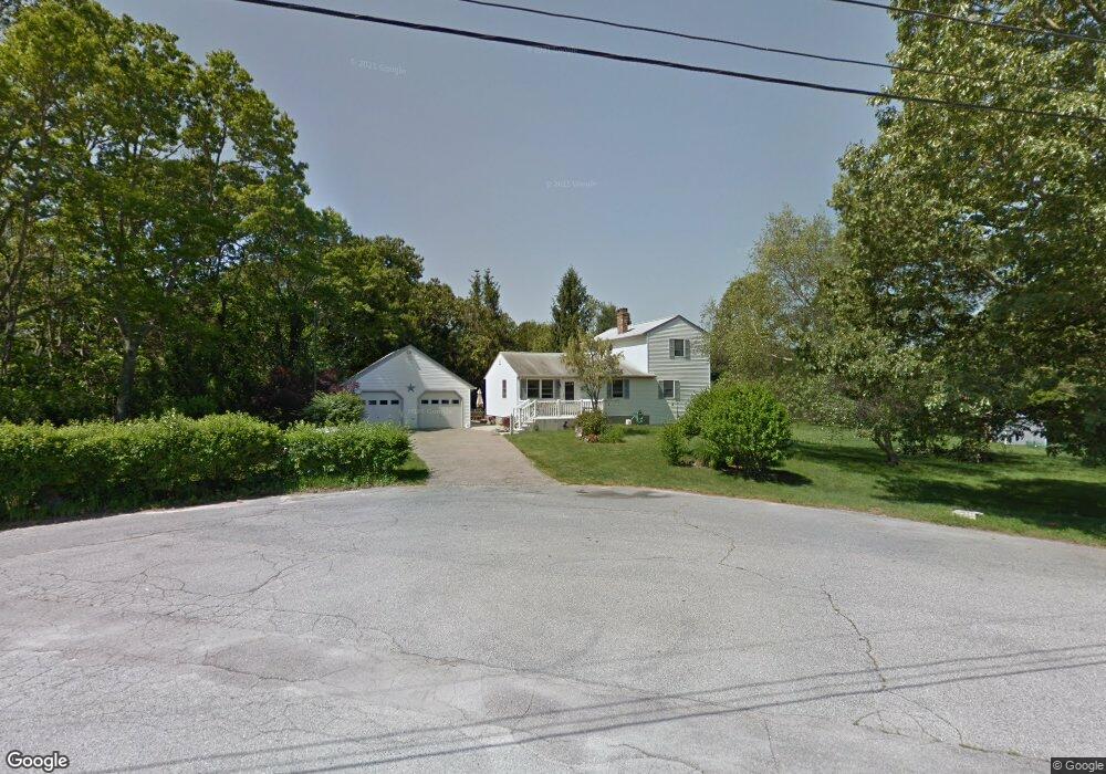 15 Mowrey Rd, Westerly, RI 02891 - photo 1