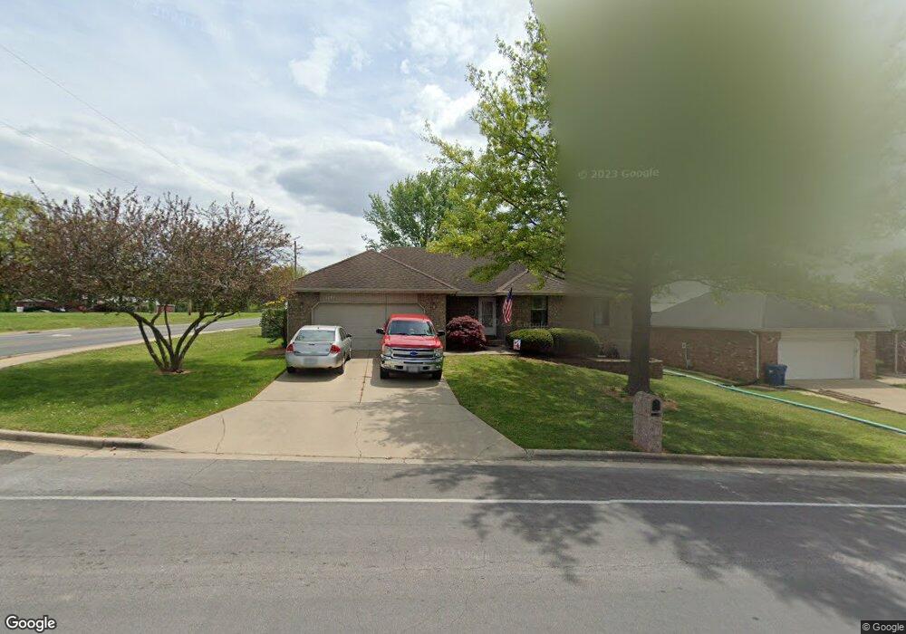 1102 Butterfield Dr, Nixa, MO 65714 - photo 1