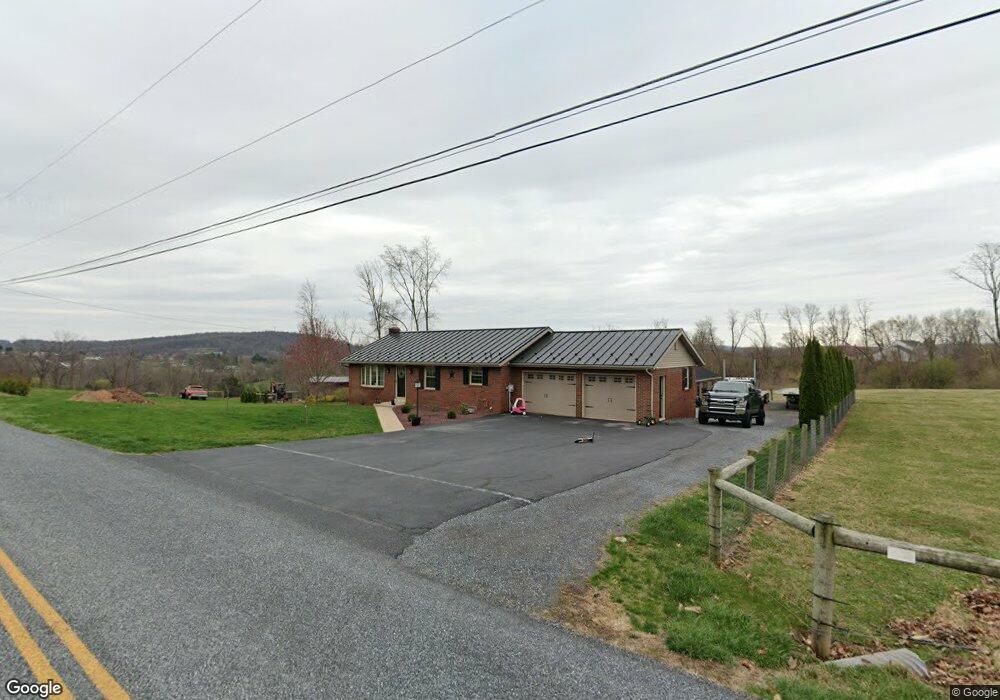 135 Kline Rd, Denver, PA 17517 - photo 1