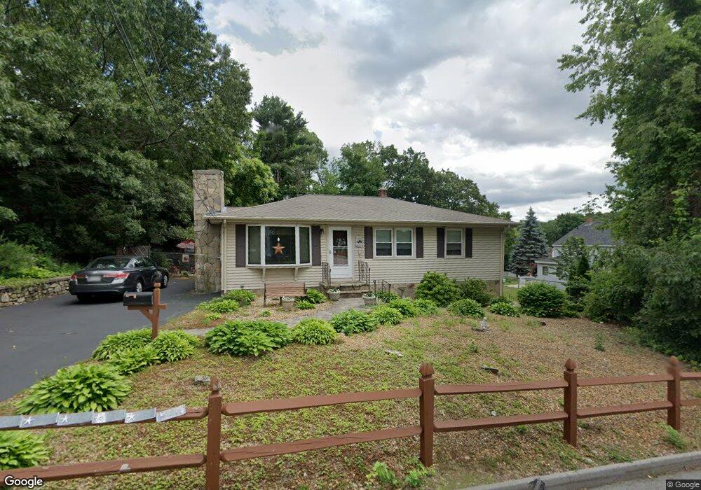 16 Glezen St, Worcester, MA 01604 - photo 1