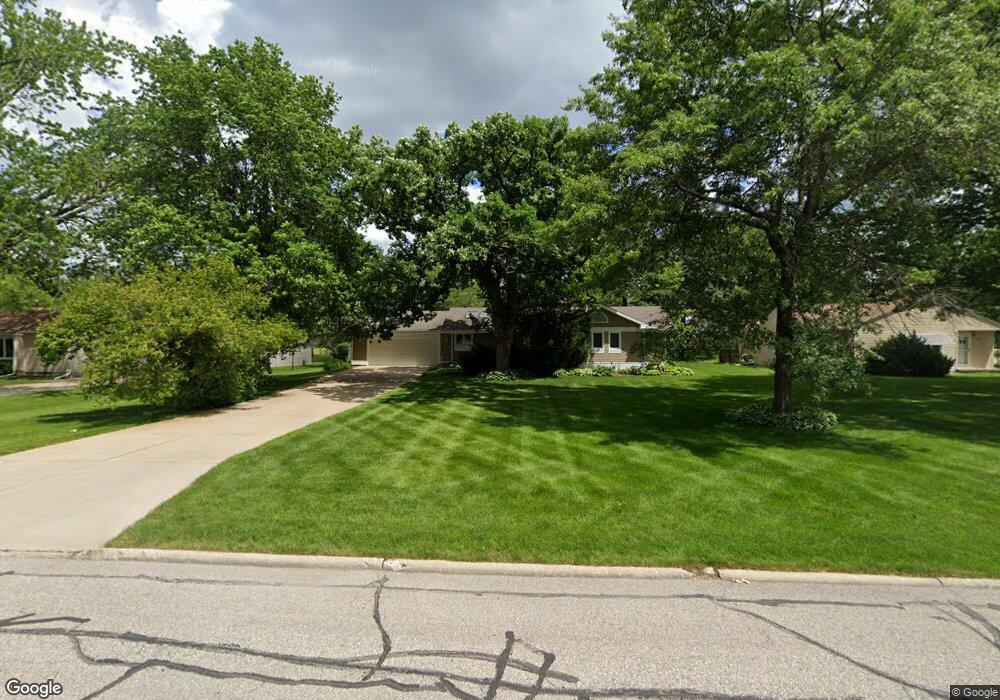 2906 Willow Ln, Cedar Falls, IA 50613 - photo 1