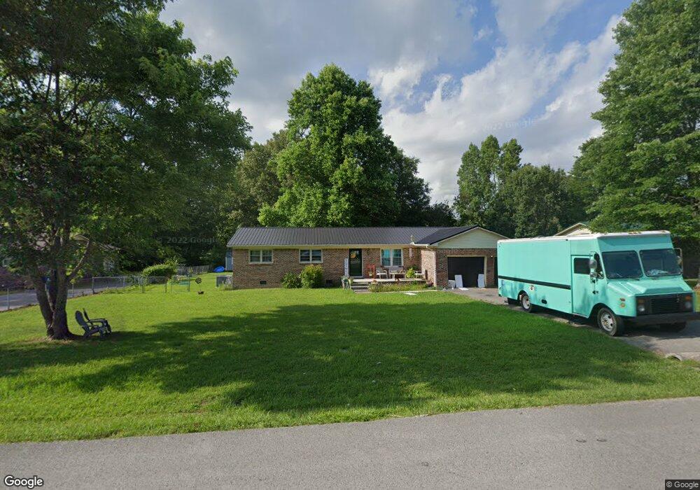 1207 Edgewood Dr, Manchester, TN 37355 - photo 1