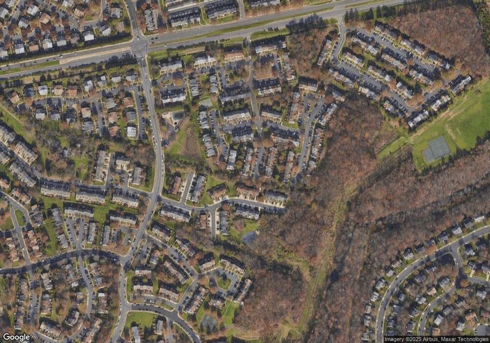 6218 William Mosby Dr, Centreville, VA 20121 - photo 1