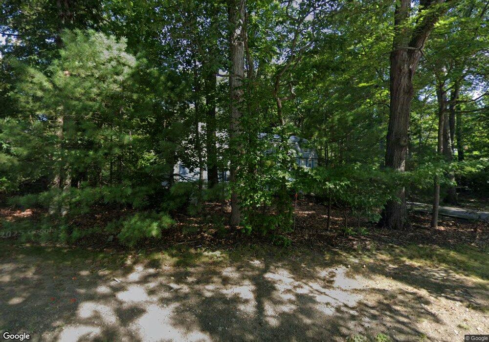 905 Scituate Ave, Cranston, RI 02921 - photo 1