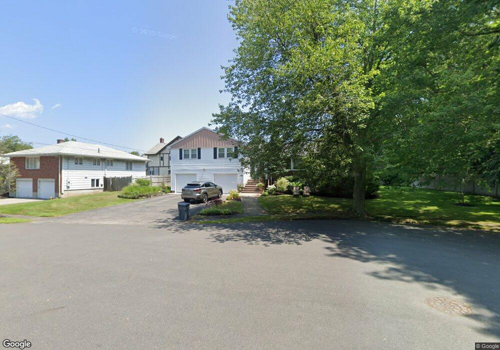 50 Sevinor Rd, Marblehead, MA 01945 - photo 1