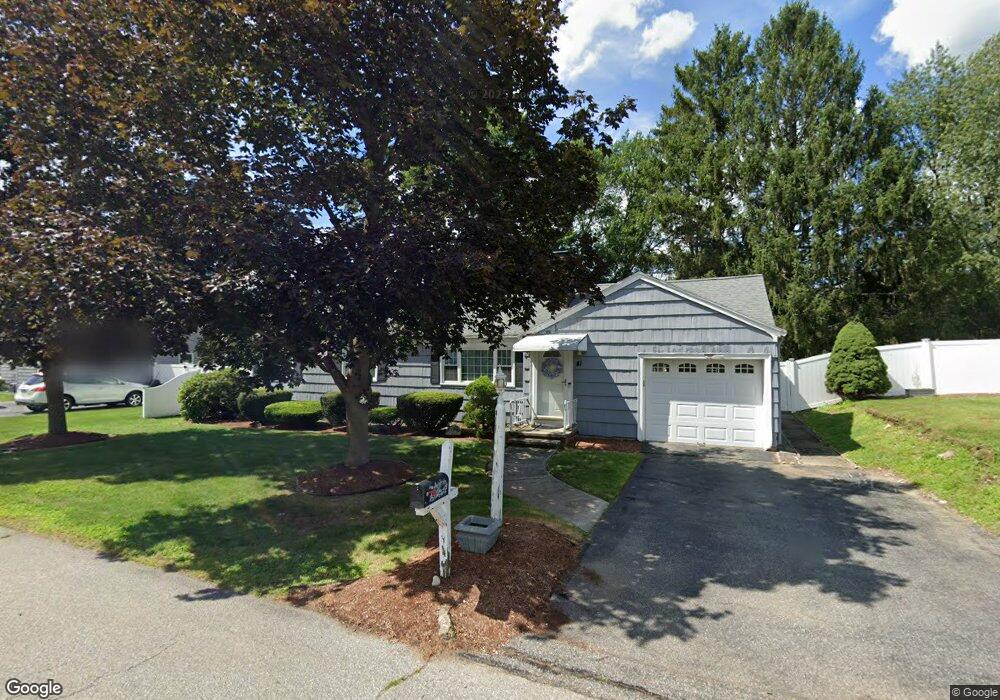 41 Day Cir, Woburn, MA 01801 - photo 1