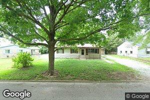 76 Whippoorwill Dr, Decatur, IL 62526