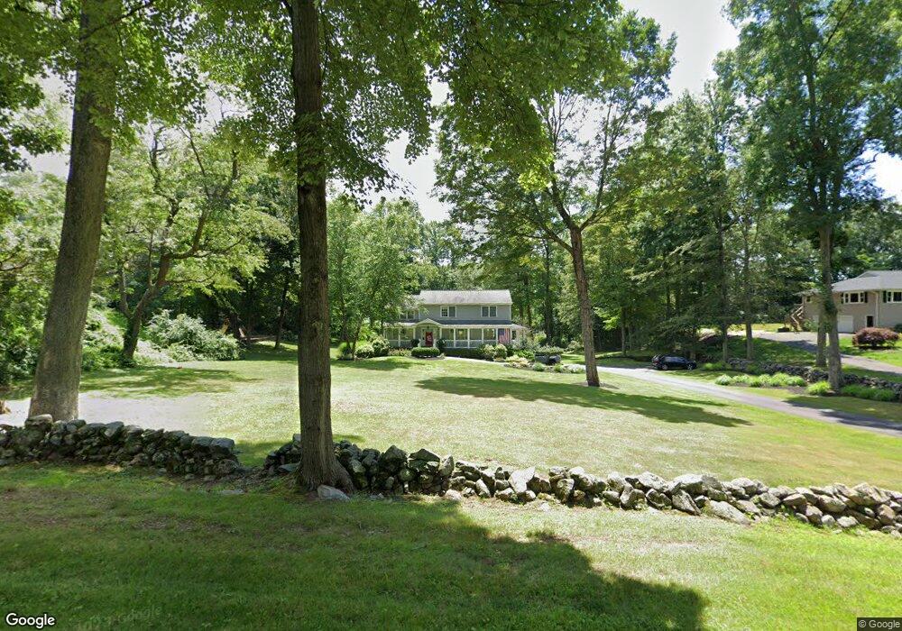 11 Conant Rd, Ridgefield, CT 06877 - photo 1