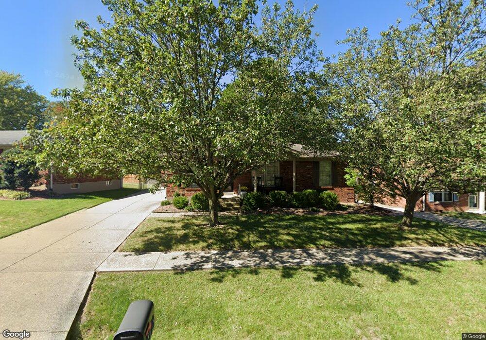 8318 Daverman Dr, Louisville, KY 40228 - photo 1