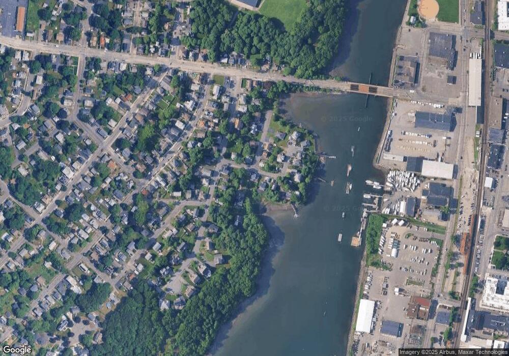 9 Riverview St, Beverly, MA 01915 - photo 1