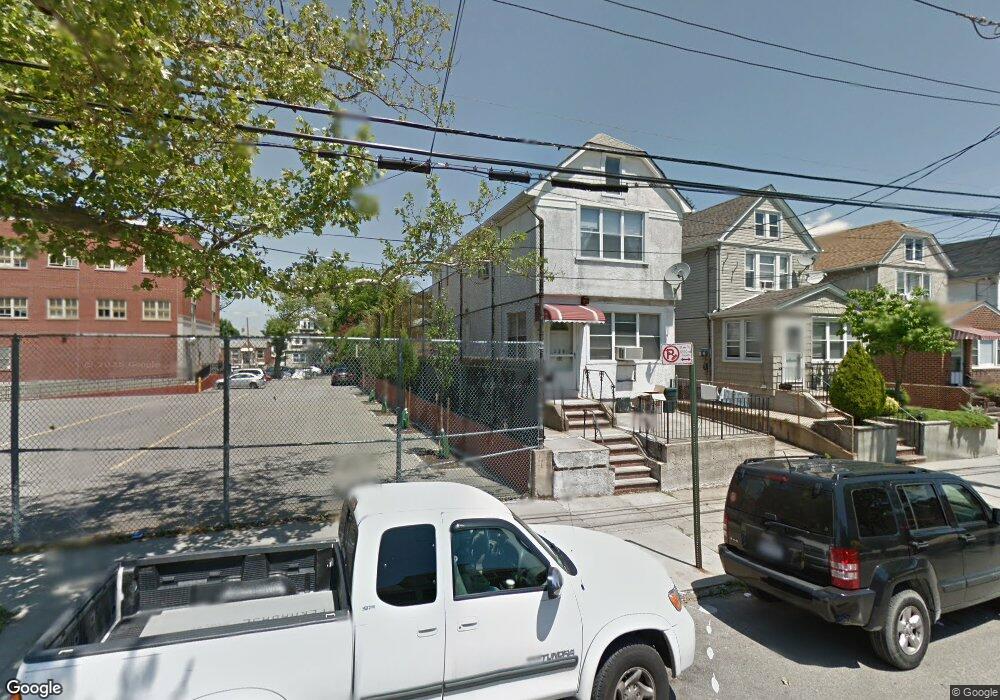 13633 58th Rd, Flushing, NY 11355 - photo 1