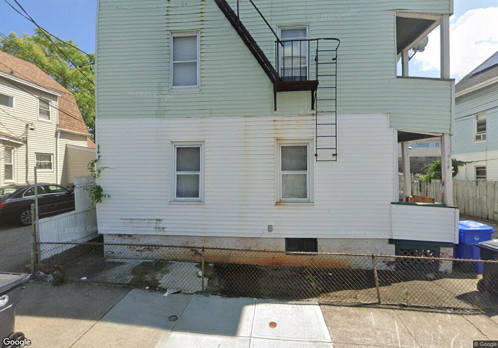 268 Randall St, Pawtucket, RI 02860 - photo 1