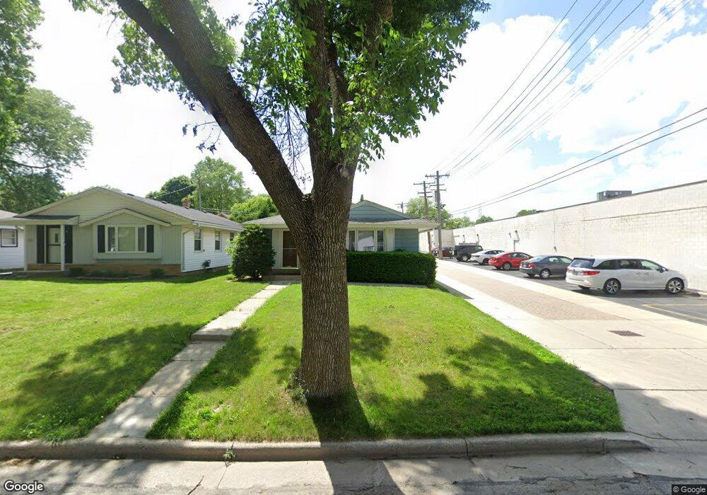 2251 N 117th St, Milwaukee, WI 53226 - photo 1