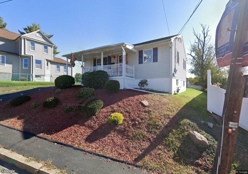 710 Cypress St, Throop, PA 18512 - photo 1