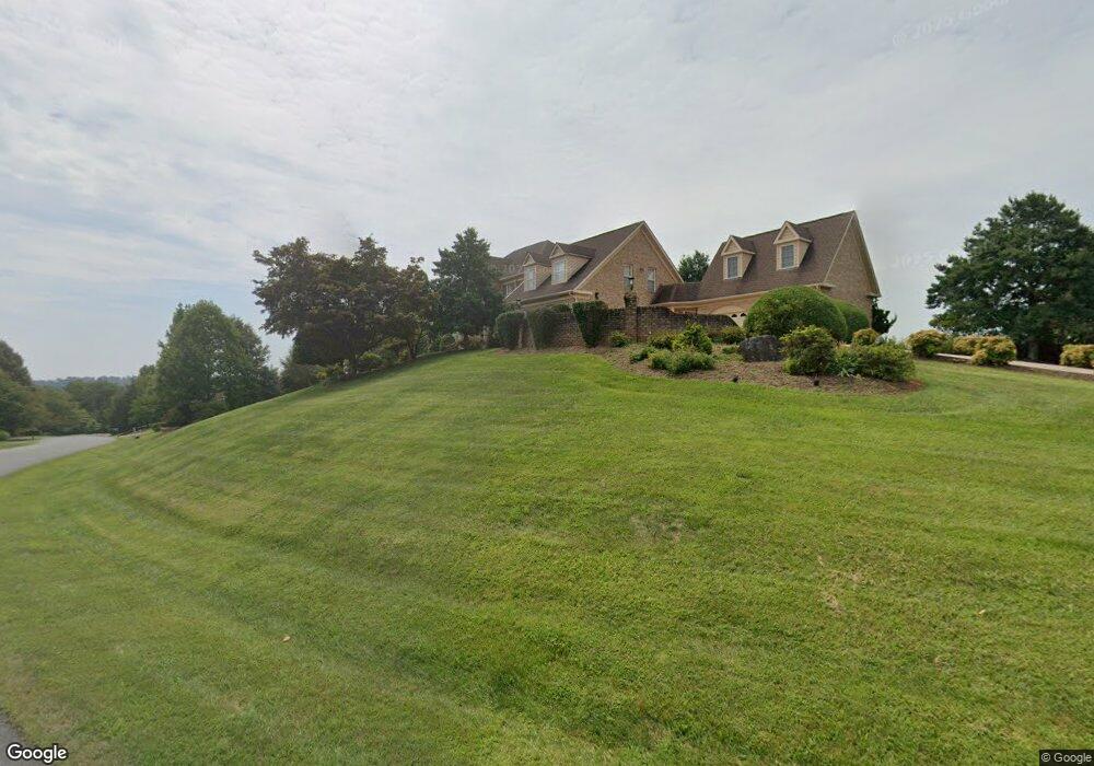 7845 Wellington Dr, Warrenton, VA 20186 - photo 1