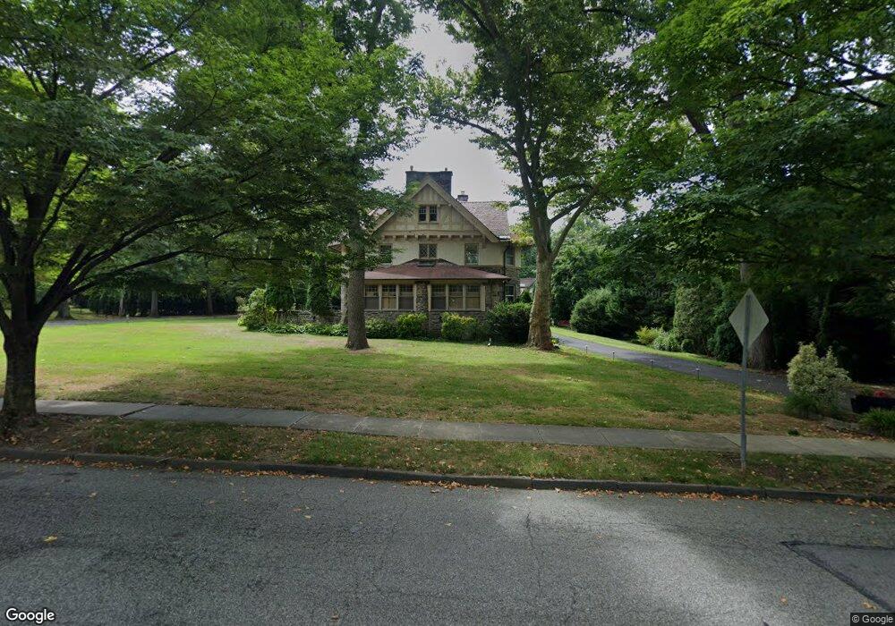 390 Sycamore Ave, Merion Station, PA 19066 - photo 1