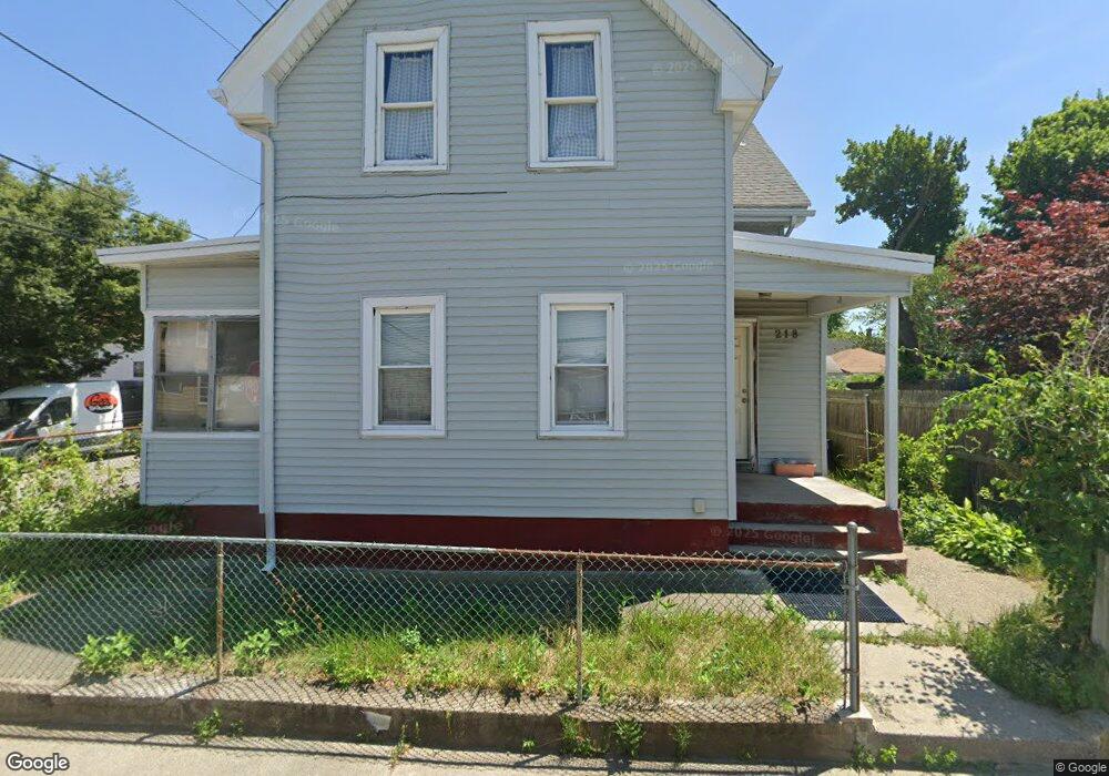 218 Newell Ave, Pawtucket, RI 02860 - photo 1