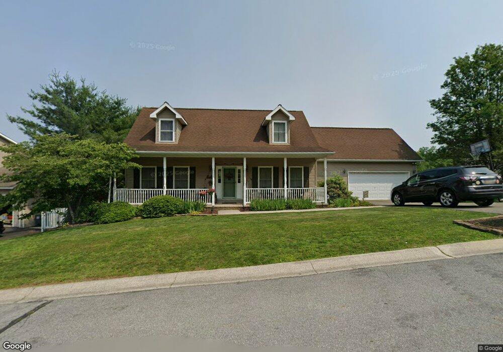 106 Chestnut Ridge Dr, Orwigsburg, PA 17961 - photo 1