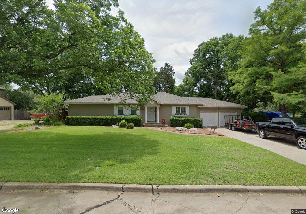 1622 7th Ave SW, Ardmore, OK 73401 - photo 1