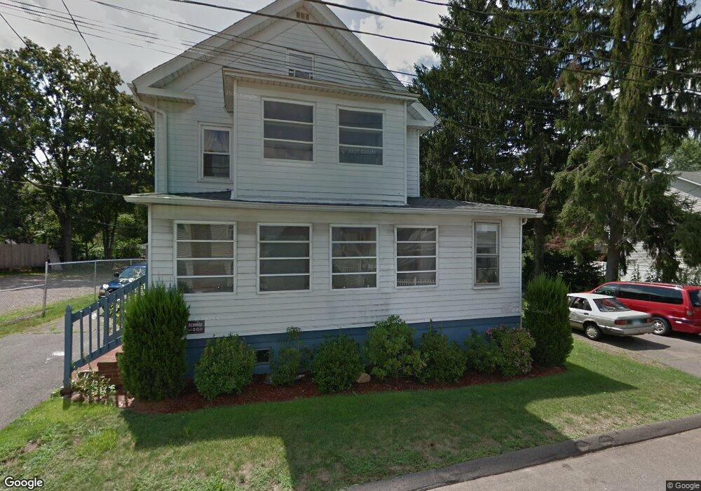 15 W Silver St, Middletown, CT 06457 - photo 1