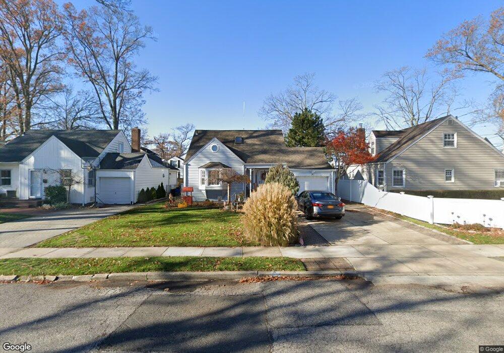 6 Fordham St, Valley Stream, NY 11581 - photo 1