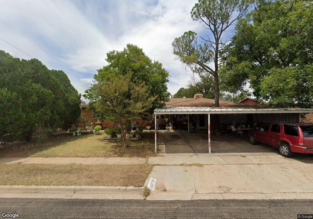 2127 N Steven Dr, Hobbs, NM 88240 - photo 1