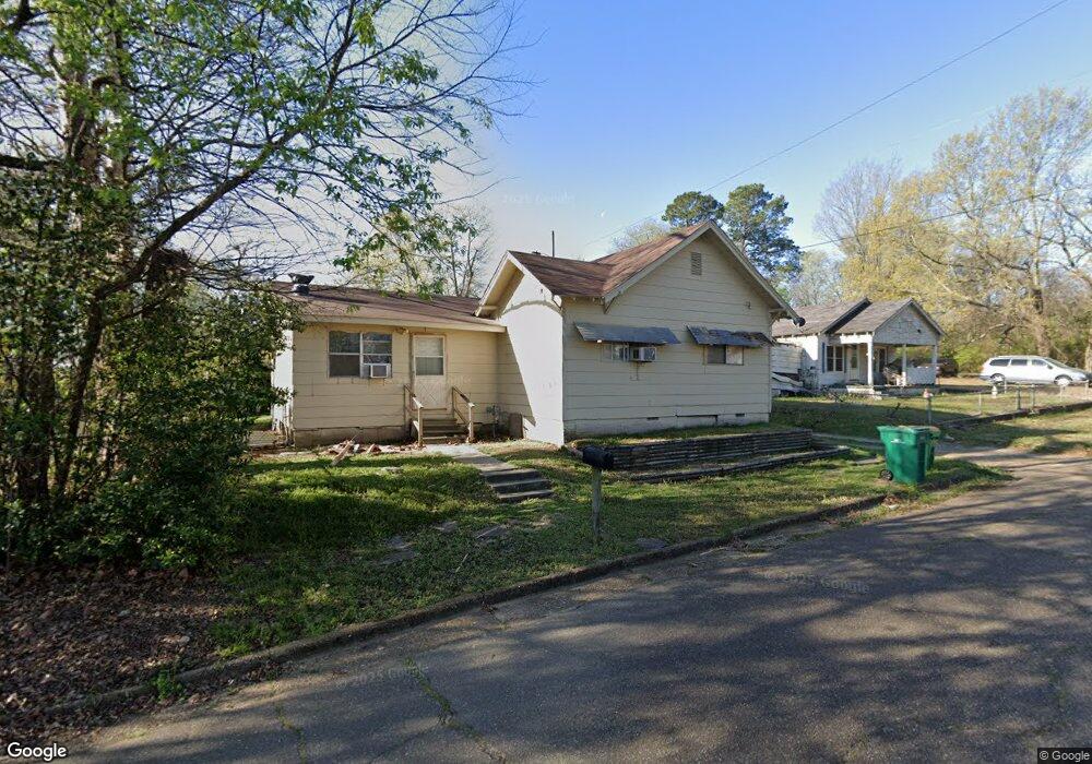 1211 W 6th St, Texarkana, TX 75501 - photo 1