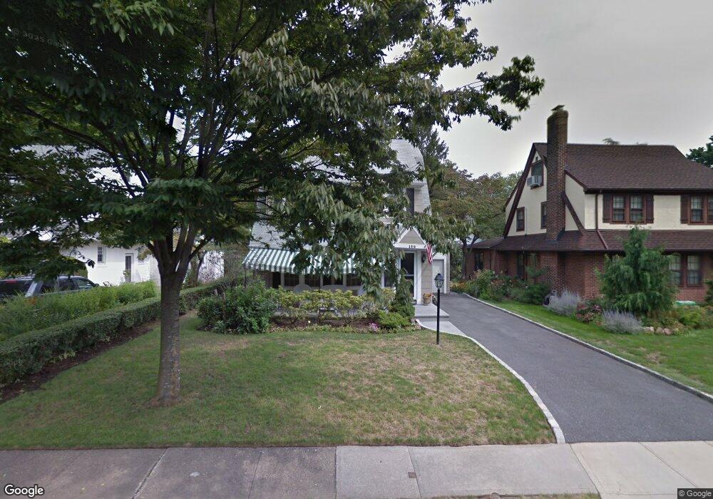 138 Fernwood Terrace, Garden City, NY 11530 - photo 1