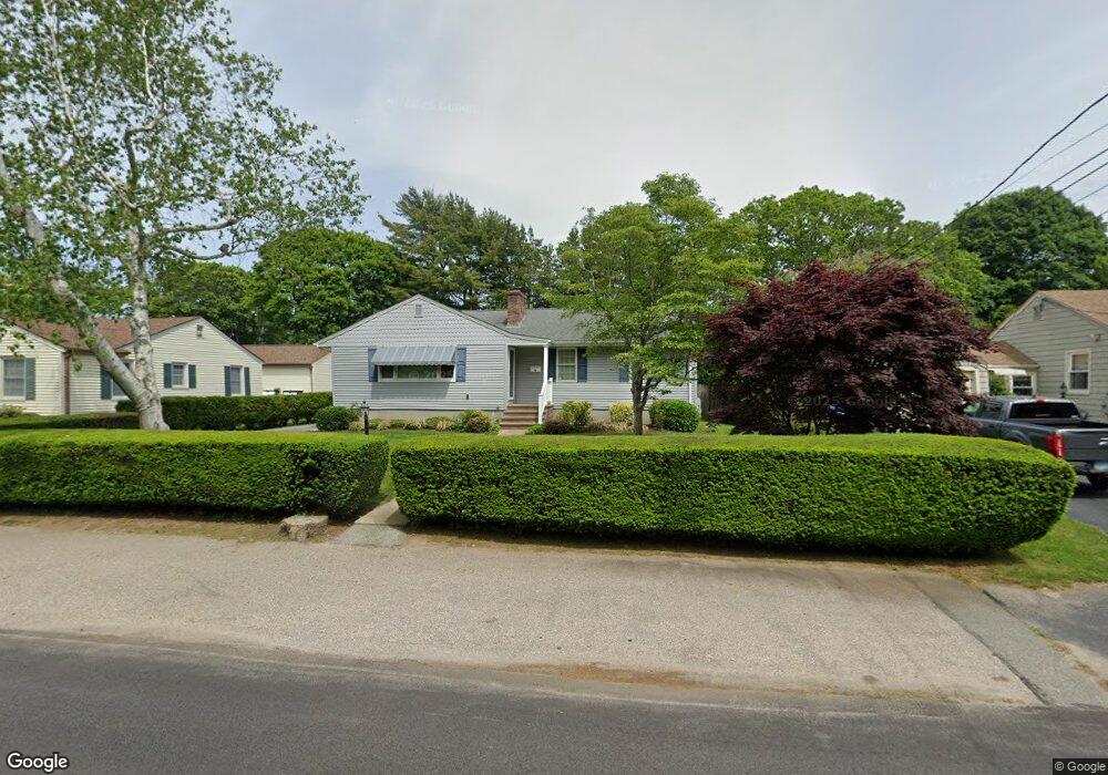 36 Lathrop Ave, Pawcatuck, CT 06379 - photo 1