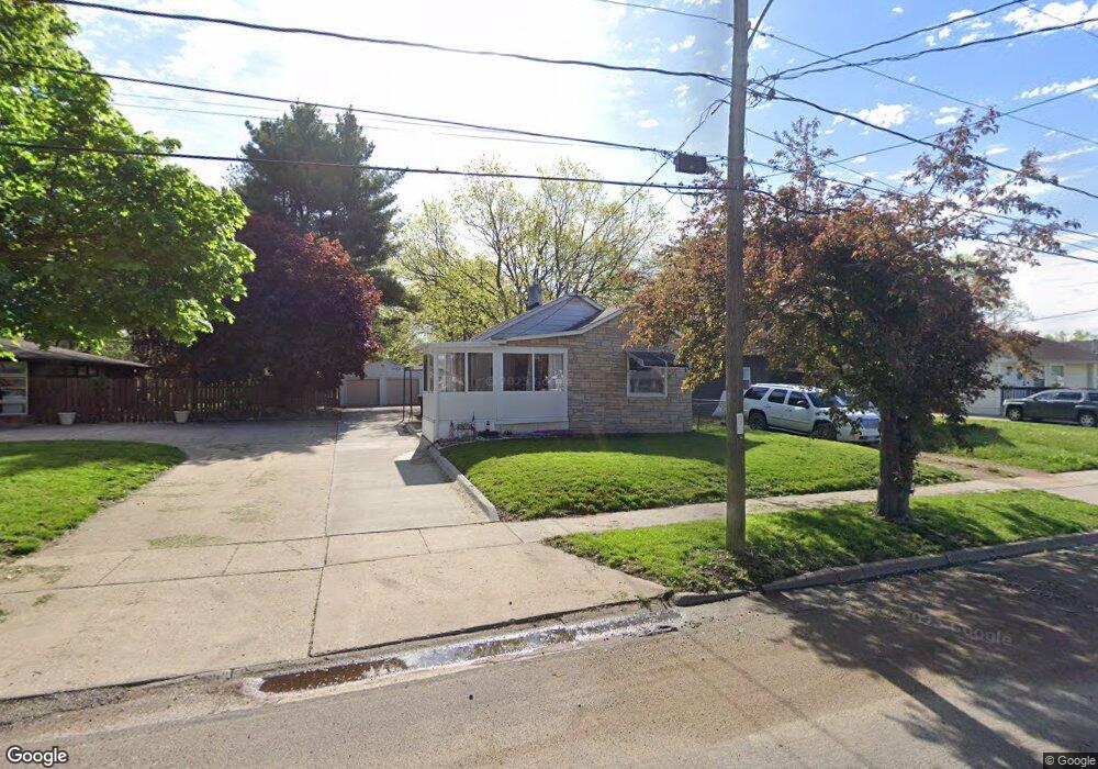 1811 E 27th St, Des Moines, IA 50317 - photo 1