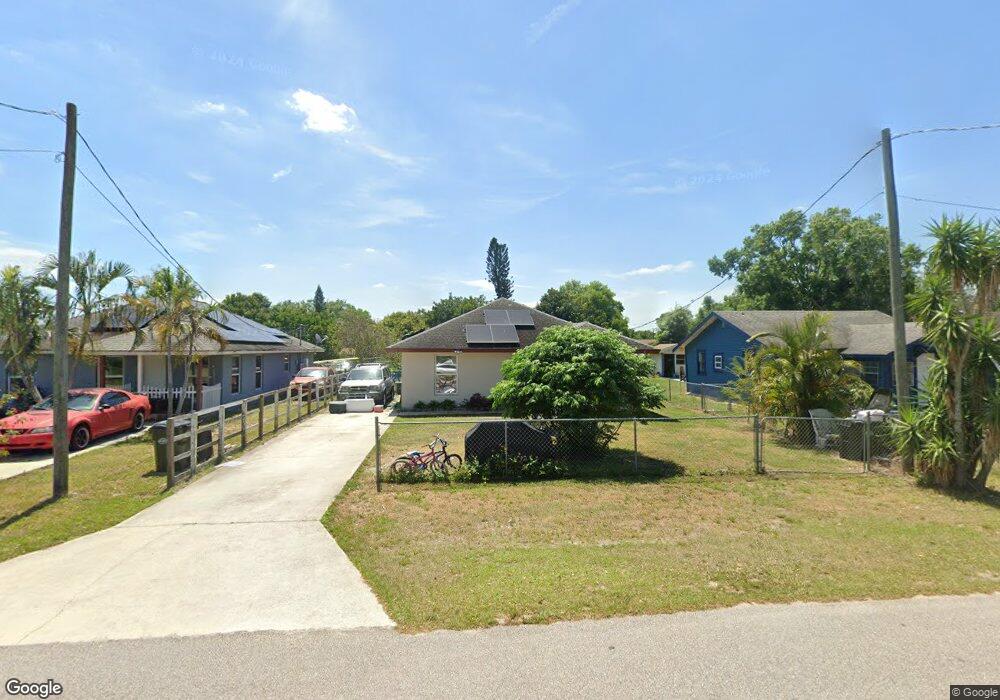 308 E Royal Palm St, Lake Placid, FL 33852 - photo 1