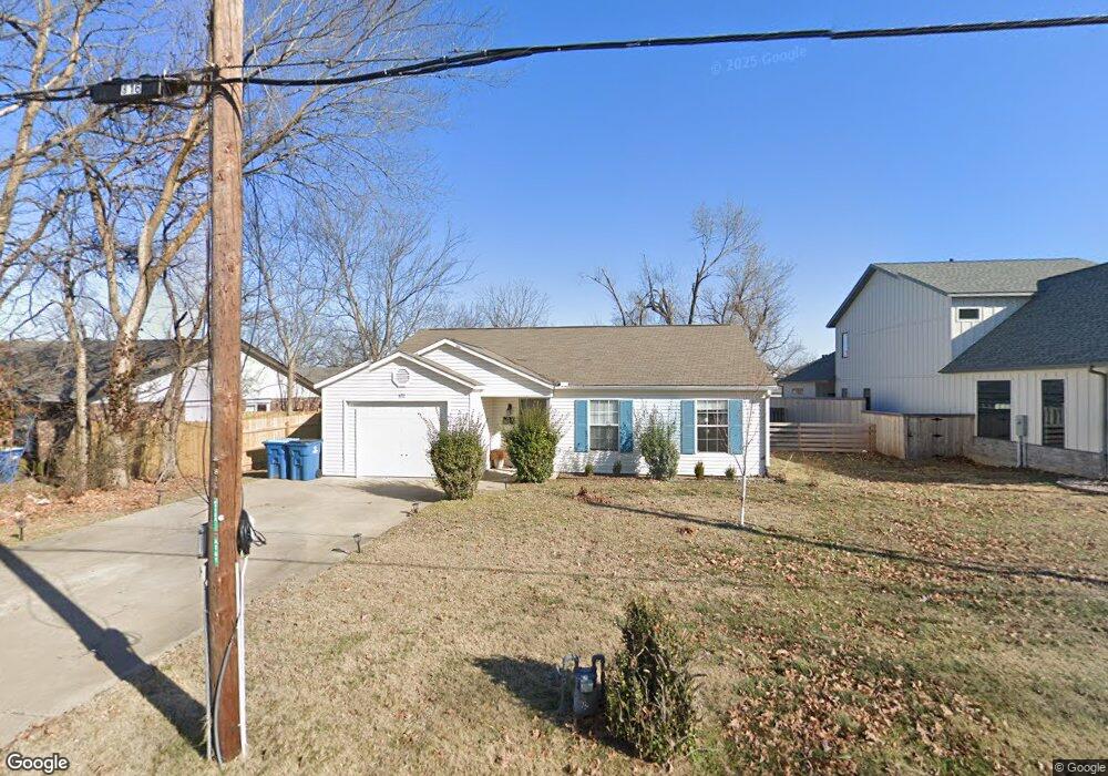 812 NW A St, Bentonville, AR 72712 - photo 1