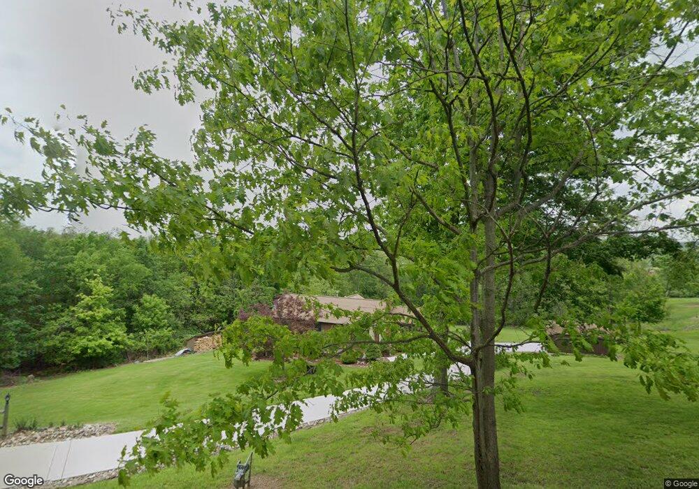 857 Linden Rd, Eighty Four, PA 15330 - photo 1