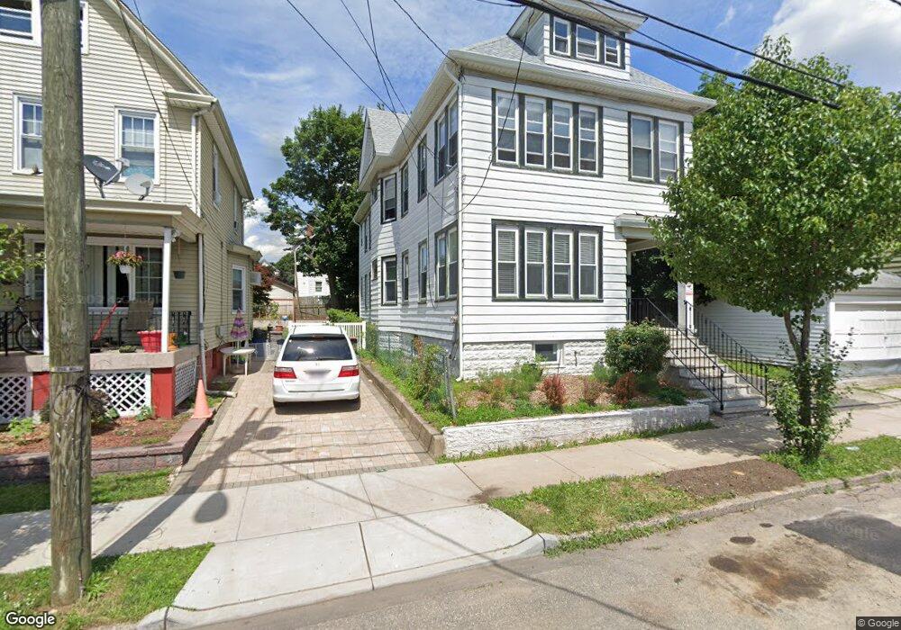 3 Oak St, New Brunswick, NJ 08901 - photo 1