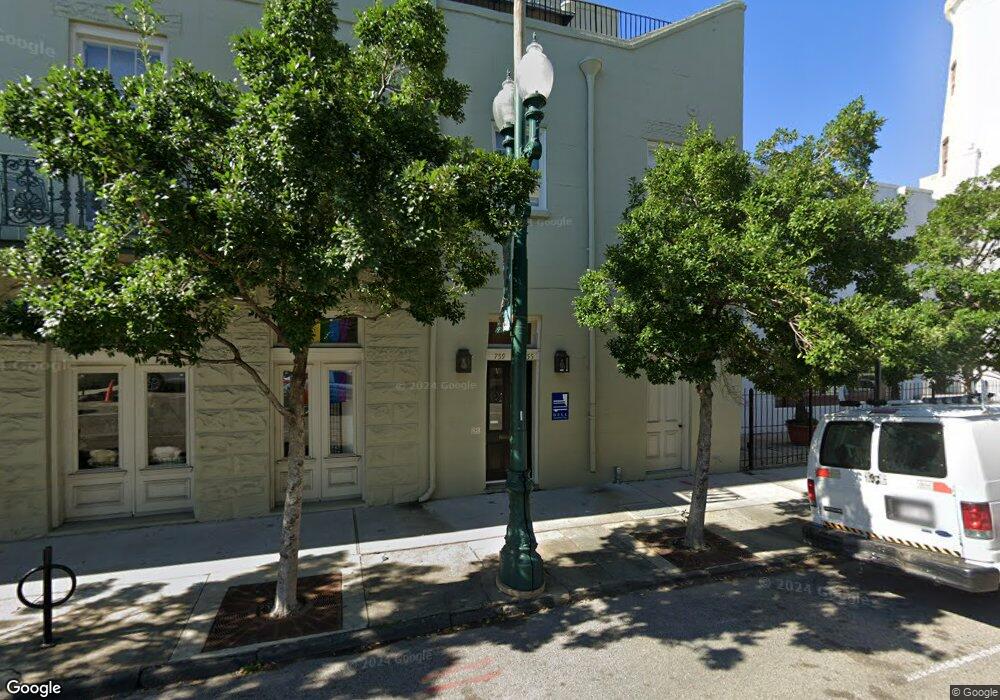 755 Camp St unit 2, New Orleans, LA 70130 - photo 1