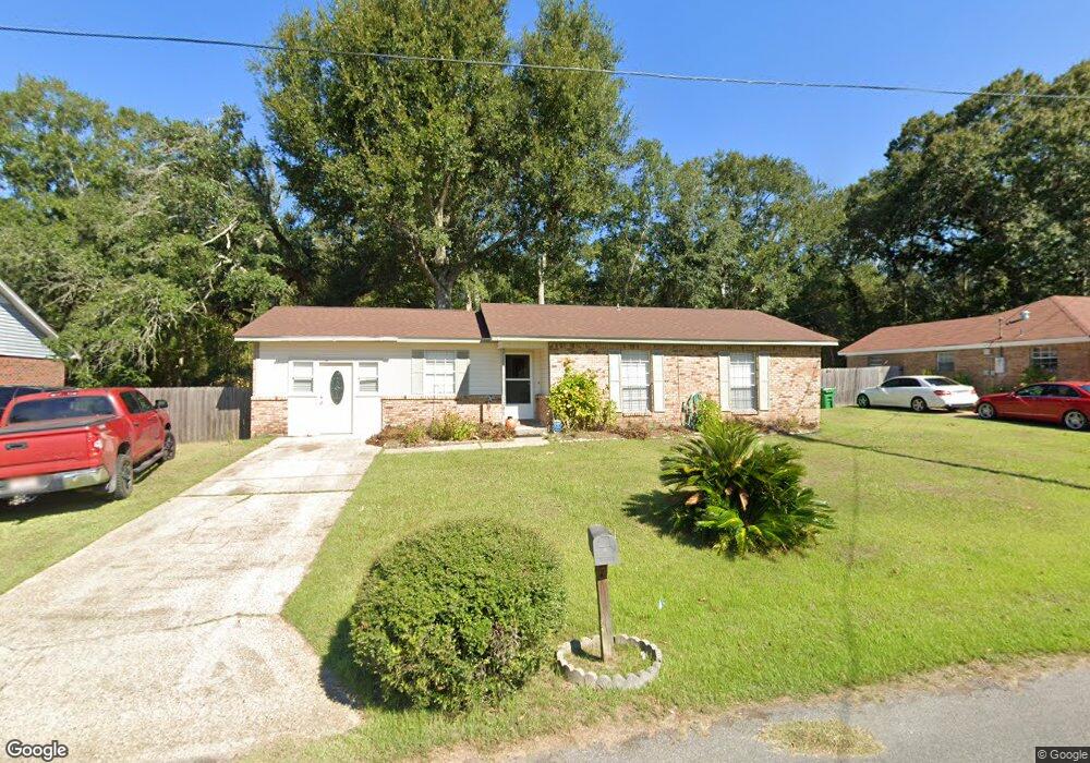 3201 Riverbend Rd, Moss Point, MS 39562 - photo 1