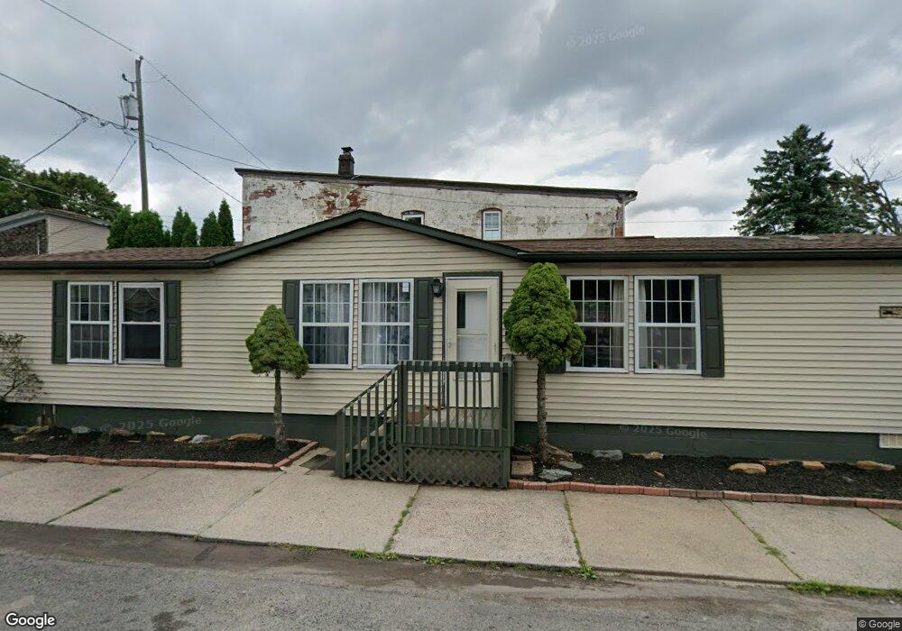 131 E Elm St, Hazleton, PA 18201 - photo 1