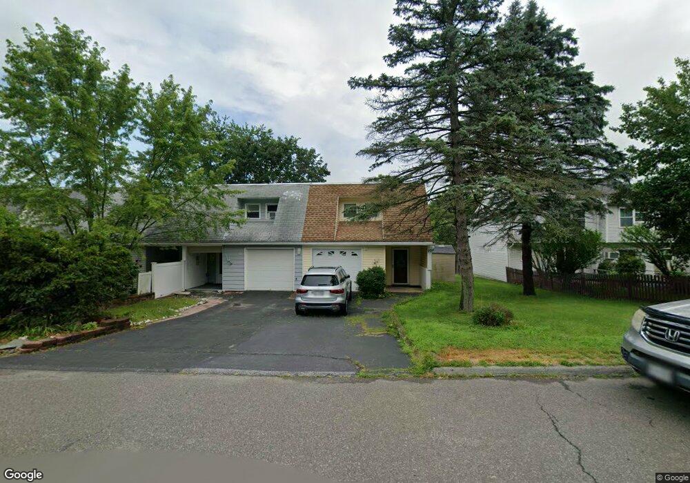 25 Russet Rd, Poughkeepsie, NY 12601 - photo 1